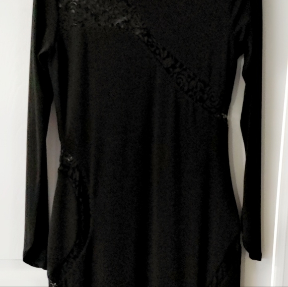 Marciano black lace formal long-sleeve bodycon dress size(S) - Picture 2 of 3